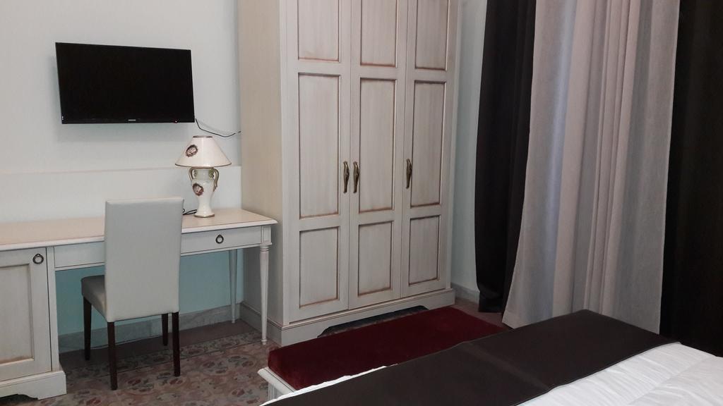 فندق Umberto House كاتانيا المظهر الخارجي الصورة