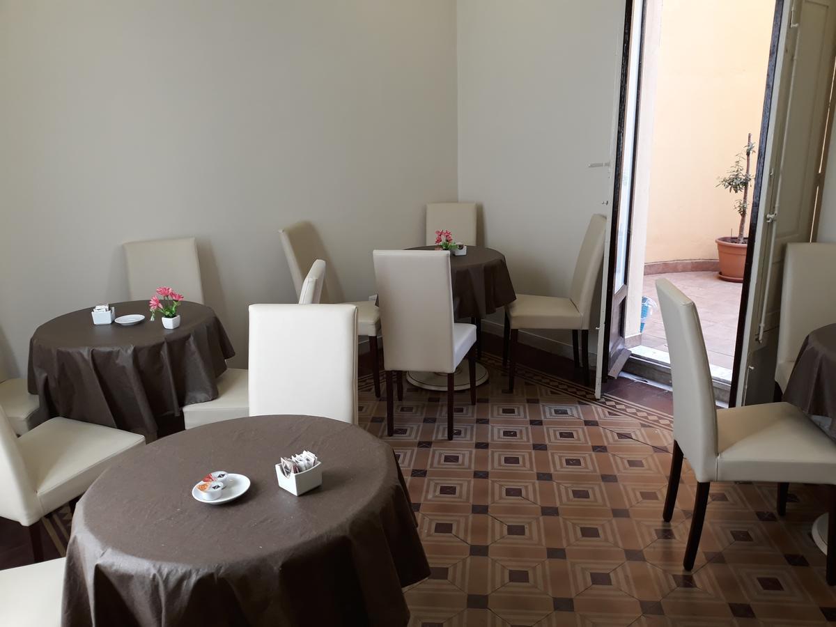 فندق Umberto House كاتانيا المظهر الخارجي الصورة
